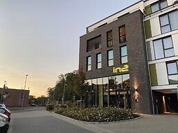 in2 The Boardinghouse