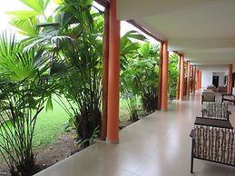 Hotel Yalconia