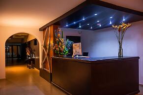 Hotel Yalconia