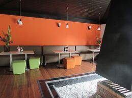 Hotel Yalconia