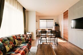 GRAND BASE Hakata Haruyoshi