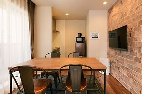 GRAND BASE Hakata Haruyoshi