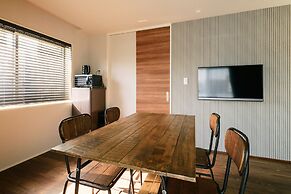 GRAND BASE Hakata Haruyoshi