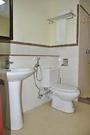 Luwa Evergreen Hotel