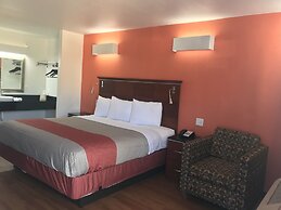 Motel 6 Alma, AR