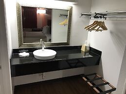 Motel 6 Alma, AR