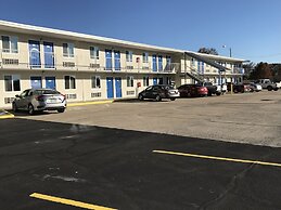 Motel 6 Alma, AR