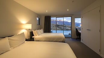 Mountain & Lake Views