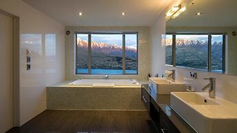 Mountain & Lake Views