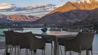 Mountain & Lake Views