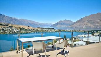 Mountain & Lake Views