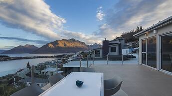 Mountain & Lake Views