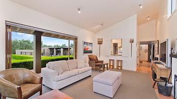 Tora Bay Exclusive Estate