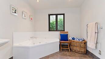 Tora Bay Exclusive Estate