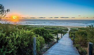 Wairo Beach Holiday Park