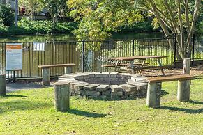 Landsborough Holiday Park