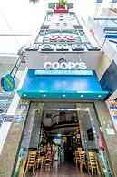 Coop's Hotel & Apartments