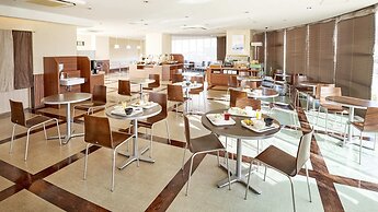 Centre One Hotel Handa