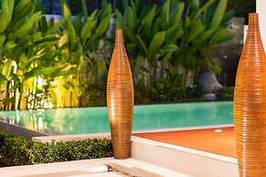 Isawan 2BR Salt Pool Villa in Baannaraya