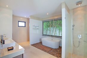 Blissful Stay at Grand Villa Tangerine
