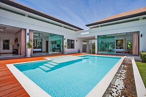 Blissful Stay at Grand Villa Tangerine