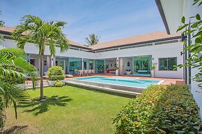 Blissful Stay at Grand Villa Tangerine