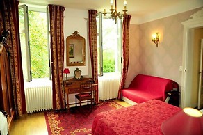 Manoir De Tireveste