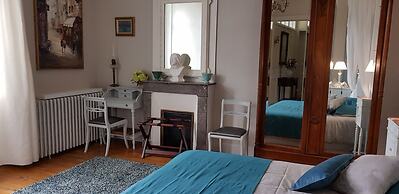 Manoir De Tireveste
