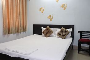 The Salvation Army Red  Shield Guest House - Hostel