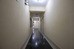 The Salvation Army Red  Shield Guest House - Hostel