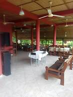 Big Foot Safari Lodge