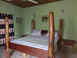 Big Foot Safari Lodge