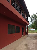 Big Foot Safari Lodge