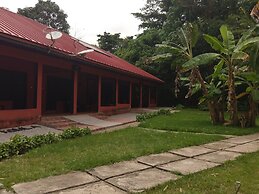 Big Foot Safari Lodge