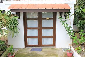 Laiya White Cove Beach Resort