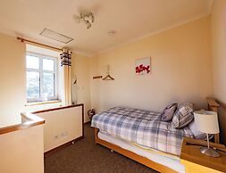 Darwin Cottage Self Catering in Elgin