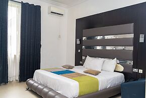 Mayors & Diplomat Suite GRA