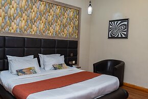 Mayors & Diplomat Suite GRA