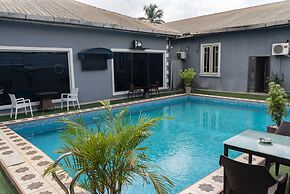 Mayors & Diplomat Suite GRA