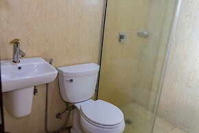 Mayors & Diplomat Suite GRA