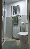 East Wing Apartment
