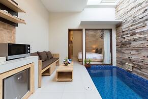 Paisa Seminyak Living