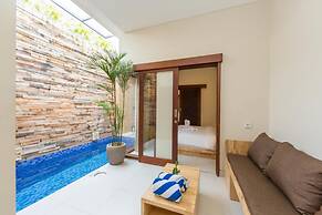 Paisa Seminyak Living