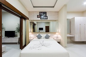 Paisa Seminyak Living