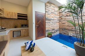 Paisa Seminyak Living