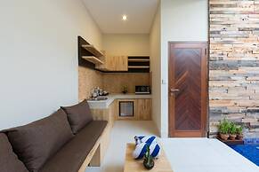 Paisa Seminyak Living