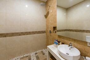 Paisa Seminyak Living