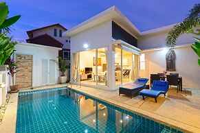 Tropical Holiday 2BR Pool Villa Greens 9