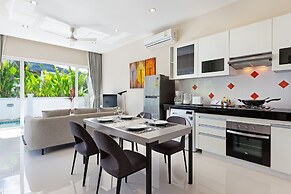 Tropical Holiday 2BR Pool Villa Greens 9