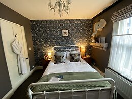 One Drake Road Hotel